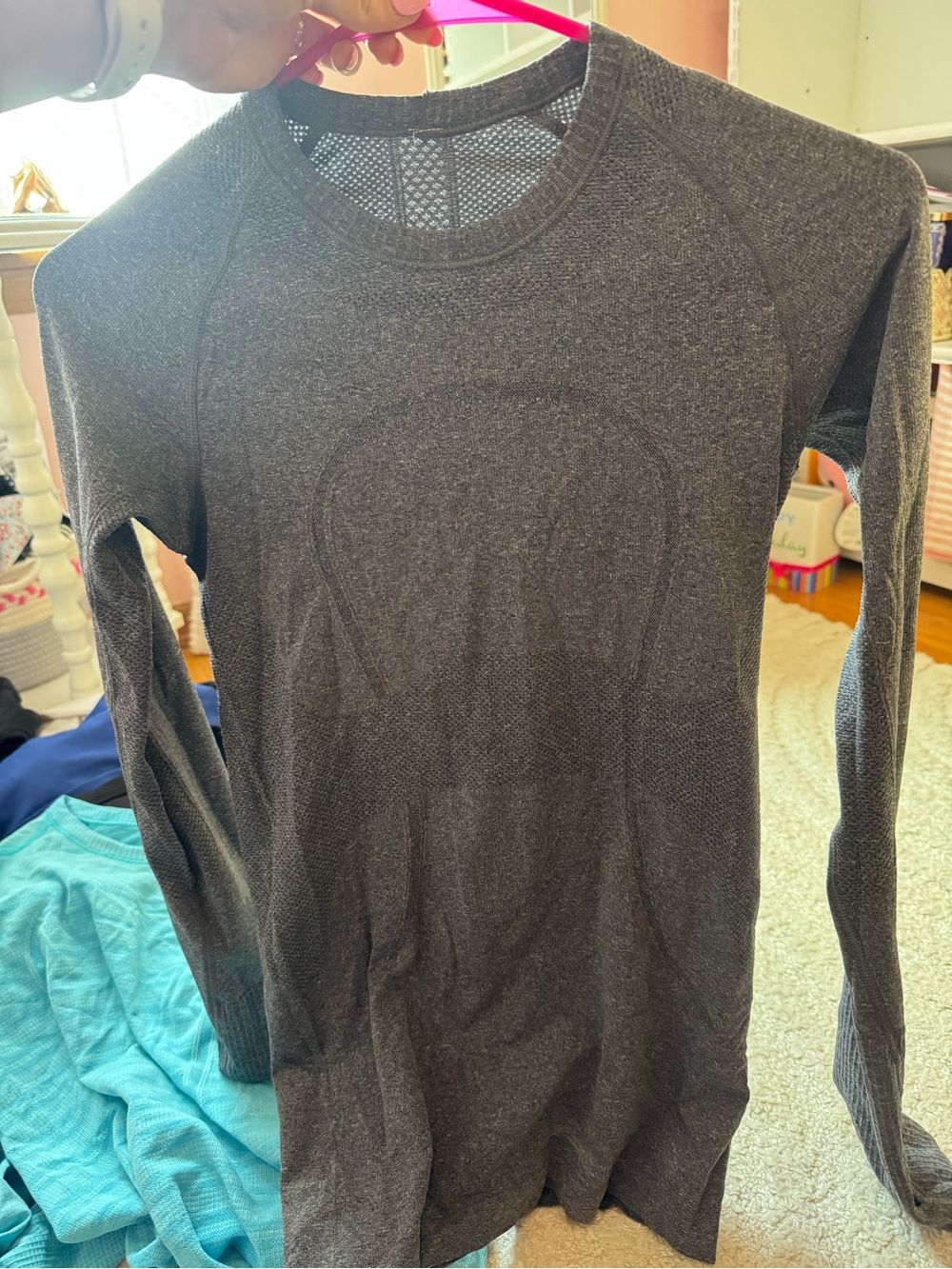lululemon athletica Women's Long Sleeve Crewneck Top - Charcoal Gray